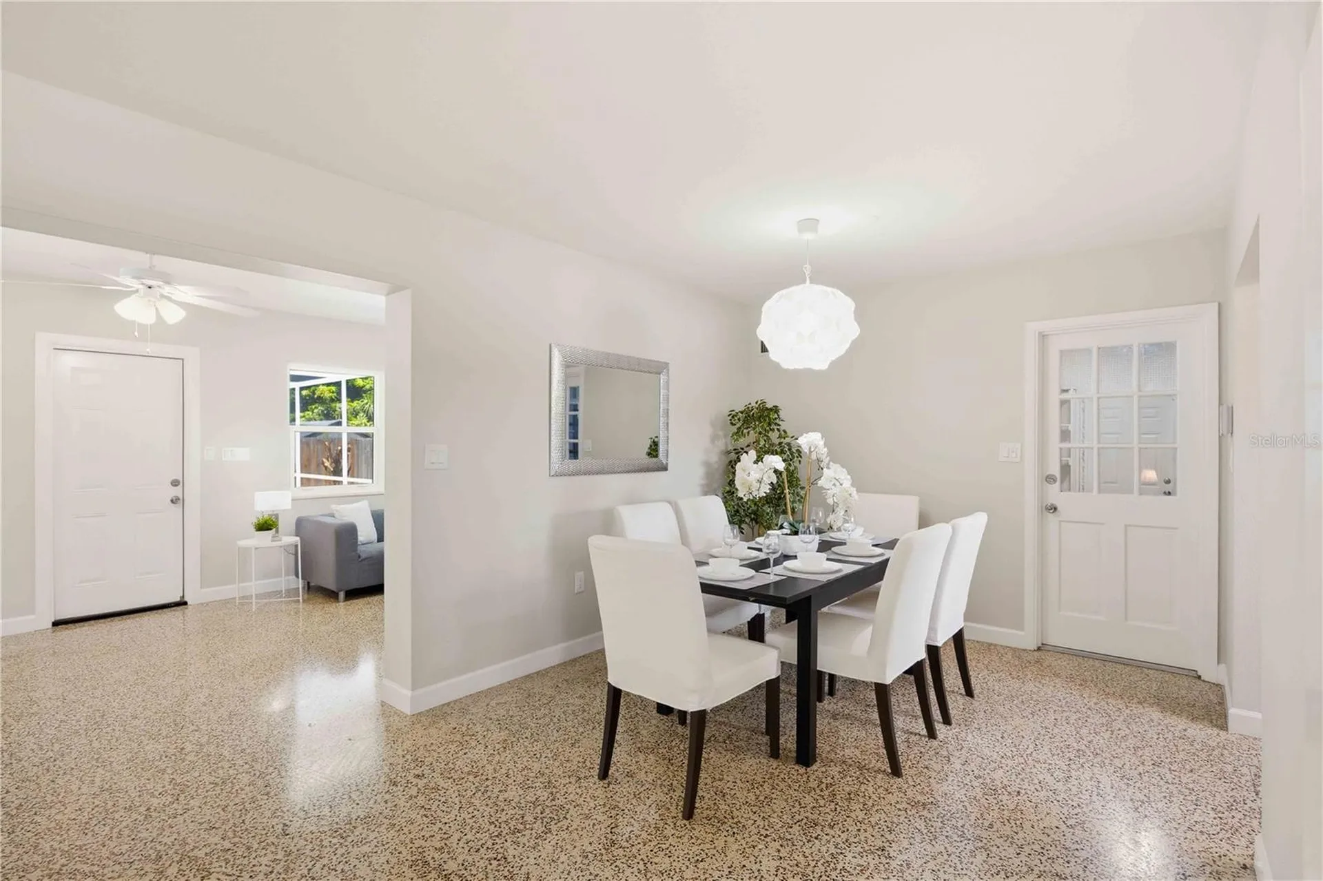 5726 Waneta Place Sarasota FL 34231
