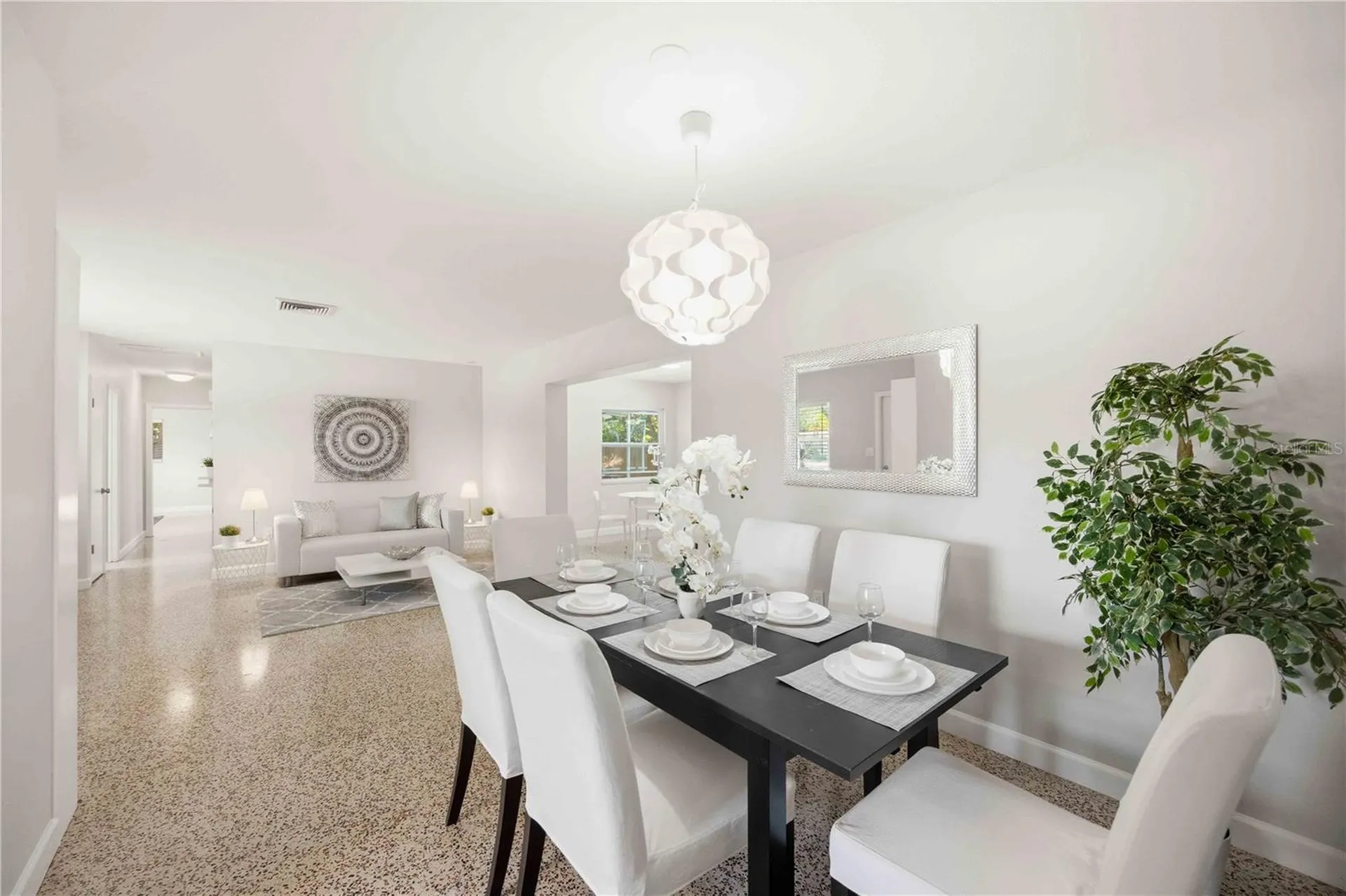 5726 Waneta Place Sarasota FL 34231