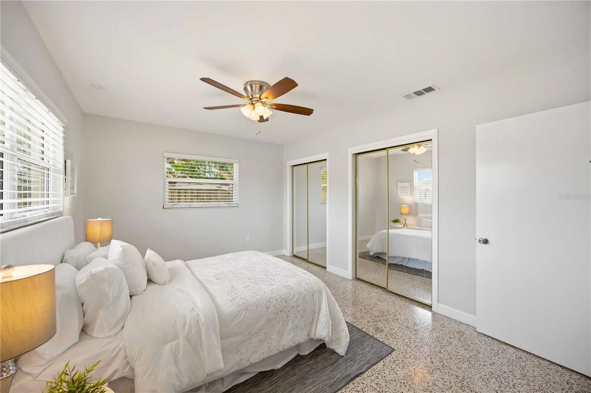 5726 Waneta Place Sarasota FL 34231