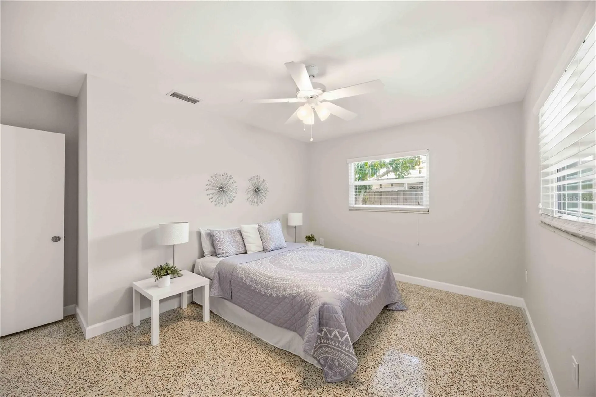 5726 Waneta Place Sarasota FL 34231