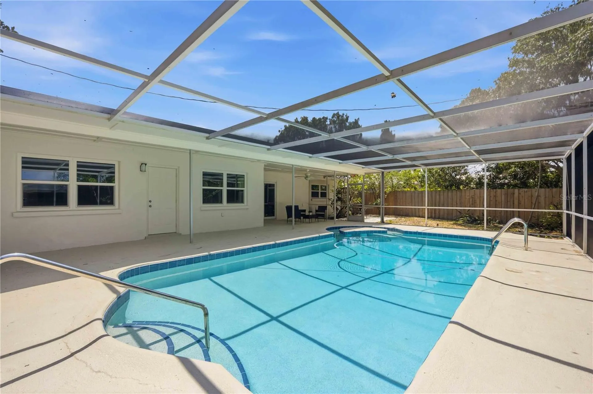5726 Waneta Place Sarasota FL 34231