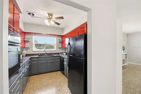 5726 Waneta Place Sarasota FL 34231