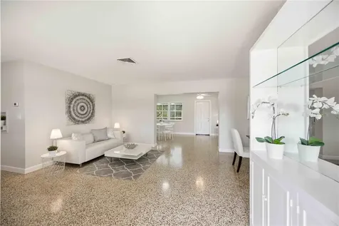 5726 Waneta Place Sarasota FL 34231