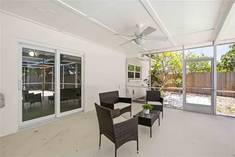 5726 Waneta Place Sarasota FL 34231