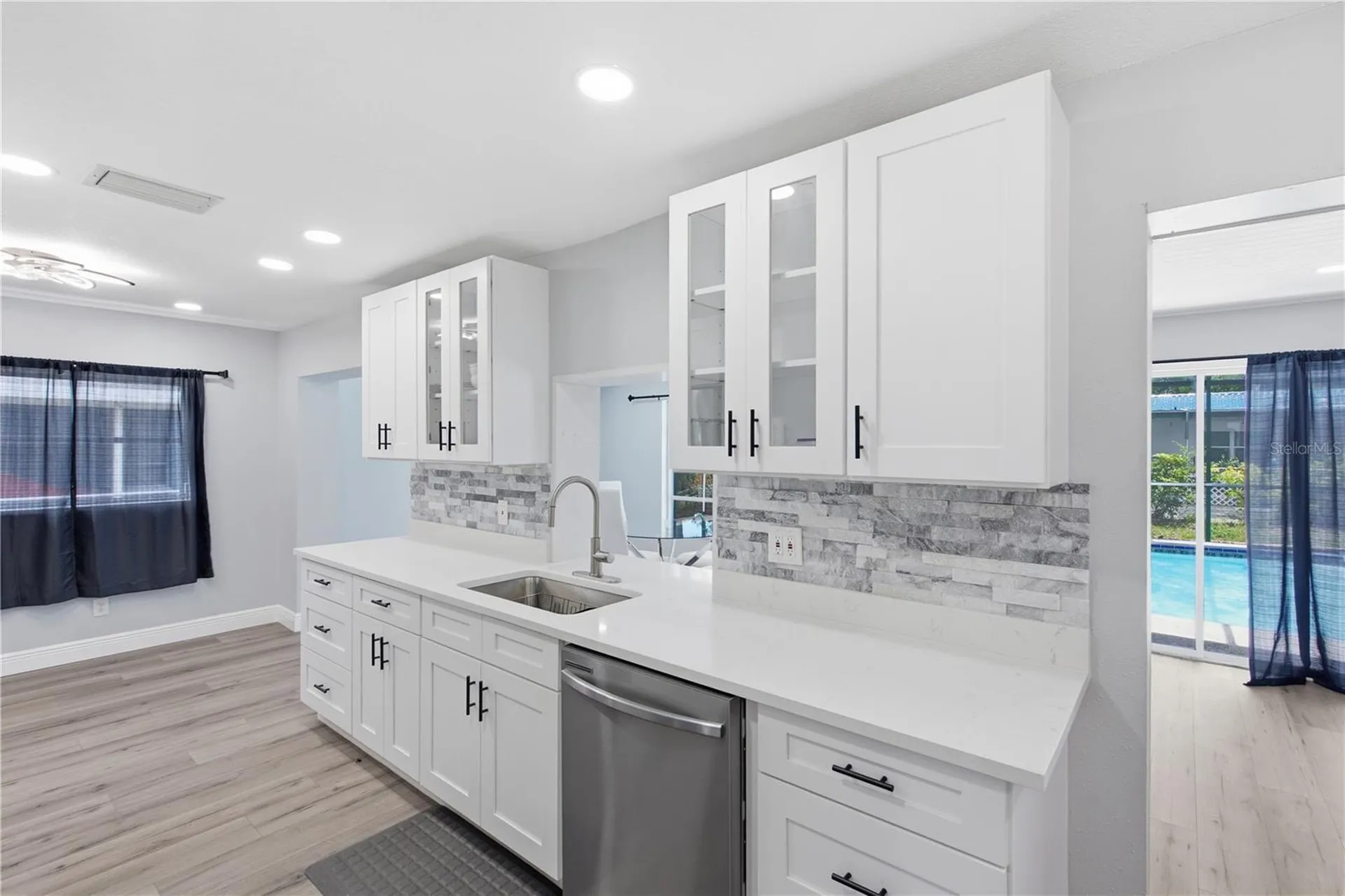 1811 Forest Drive Oldsmar FL 34677