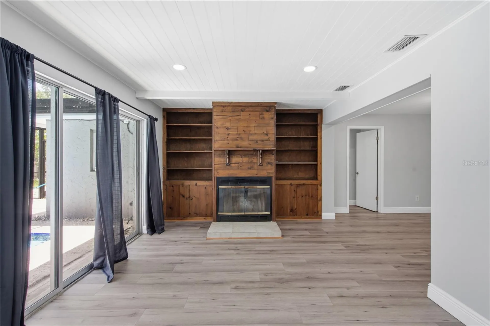 1811 Forest Drive Oldsmar FL 34677