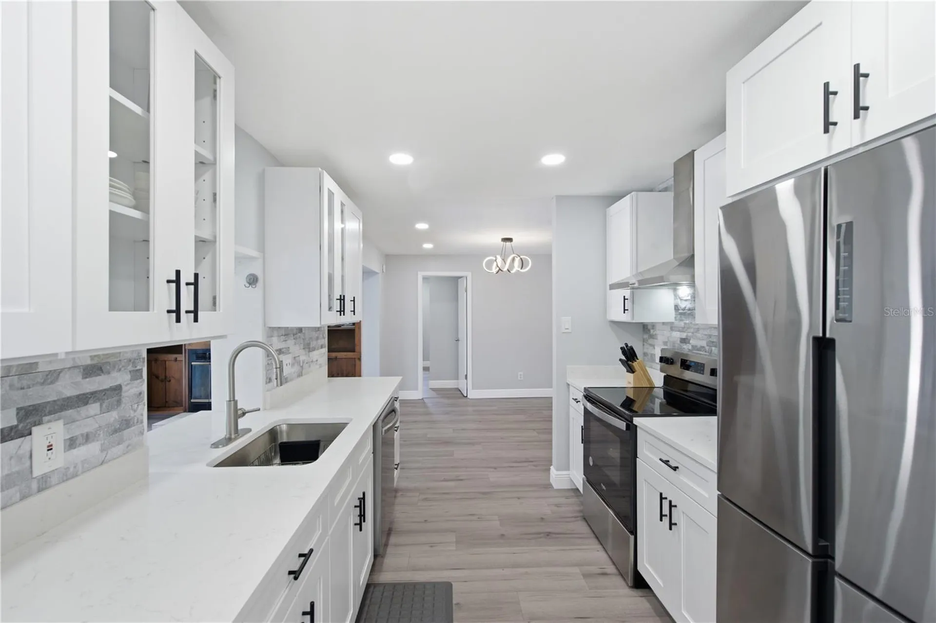 1811 Forest Drive Oldsmar FL 34677