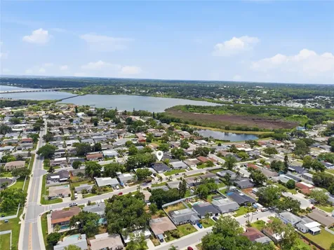 1811 Forest Drive Oldsmar FL 34677