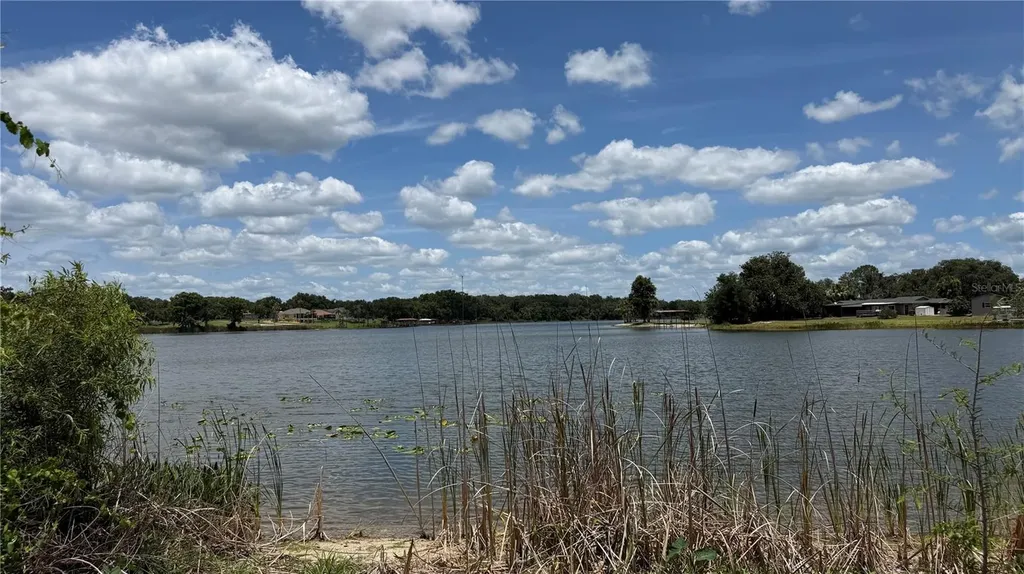 0 Lakeview Street Umatilla FL 32784
