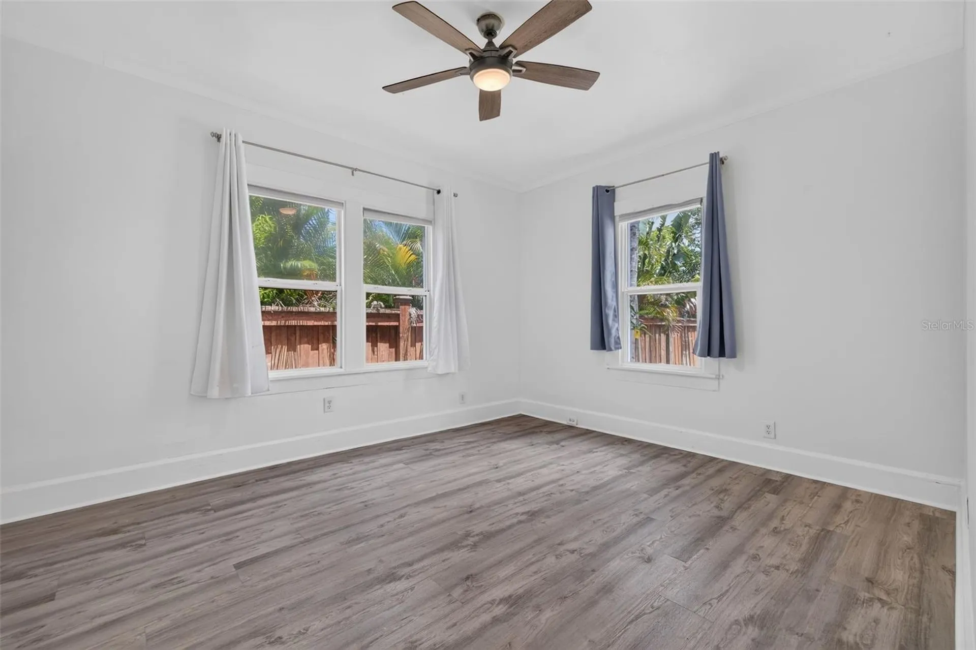 2326 4th Avenue N St Petersburg FL 33713