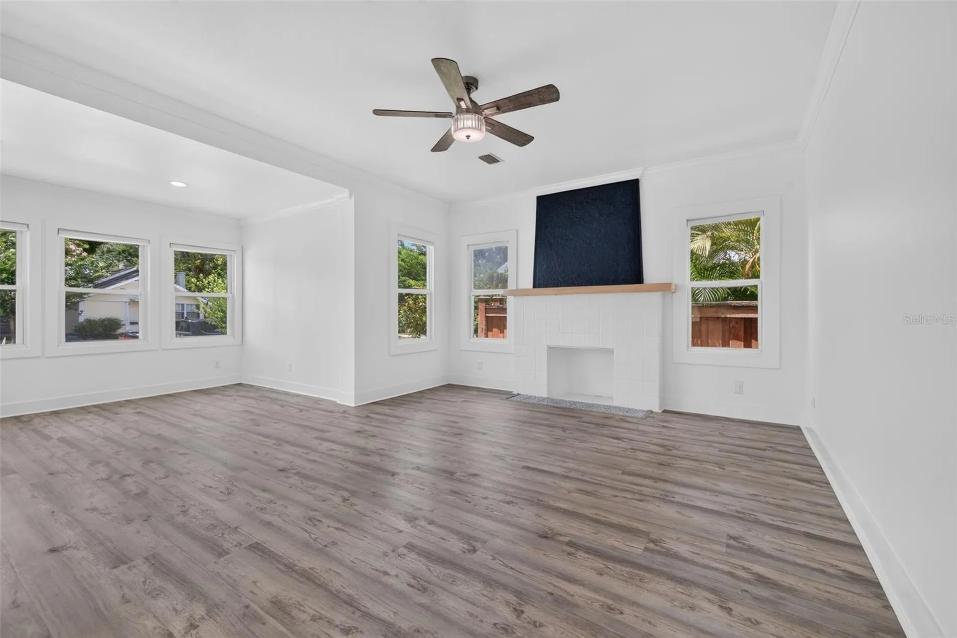 2326 4th Avenue N St Petersburg FL 33713