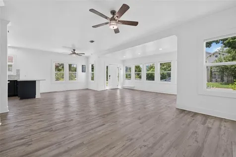 2326 4th Avenue N St Petersburg FL 33713