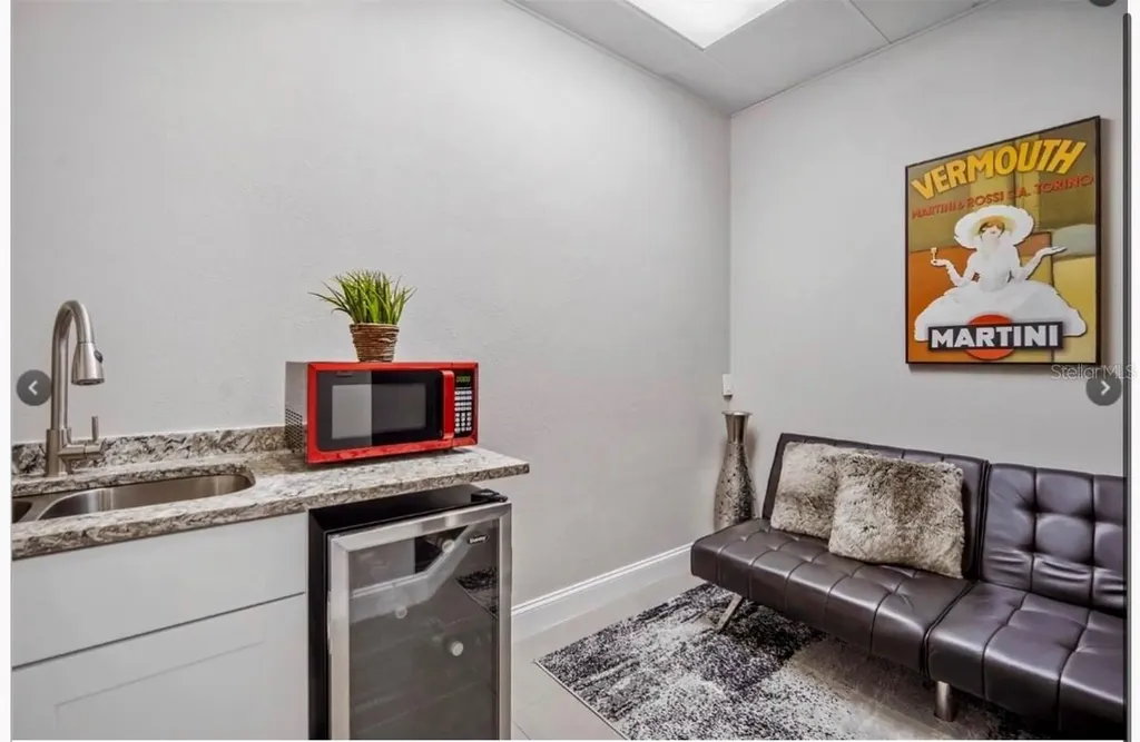 5404 Hoover Boulevard Tampa FL 33634