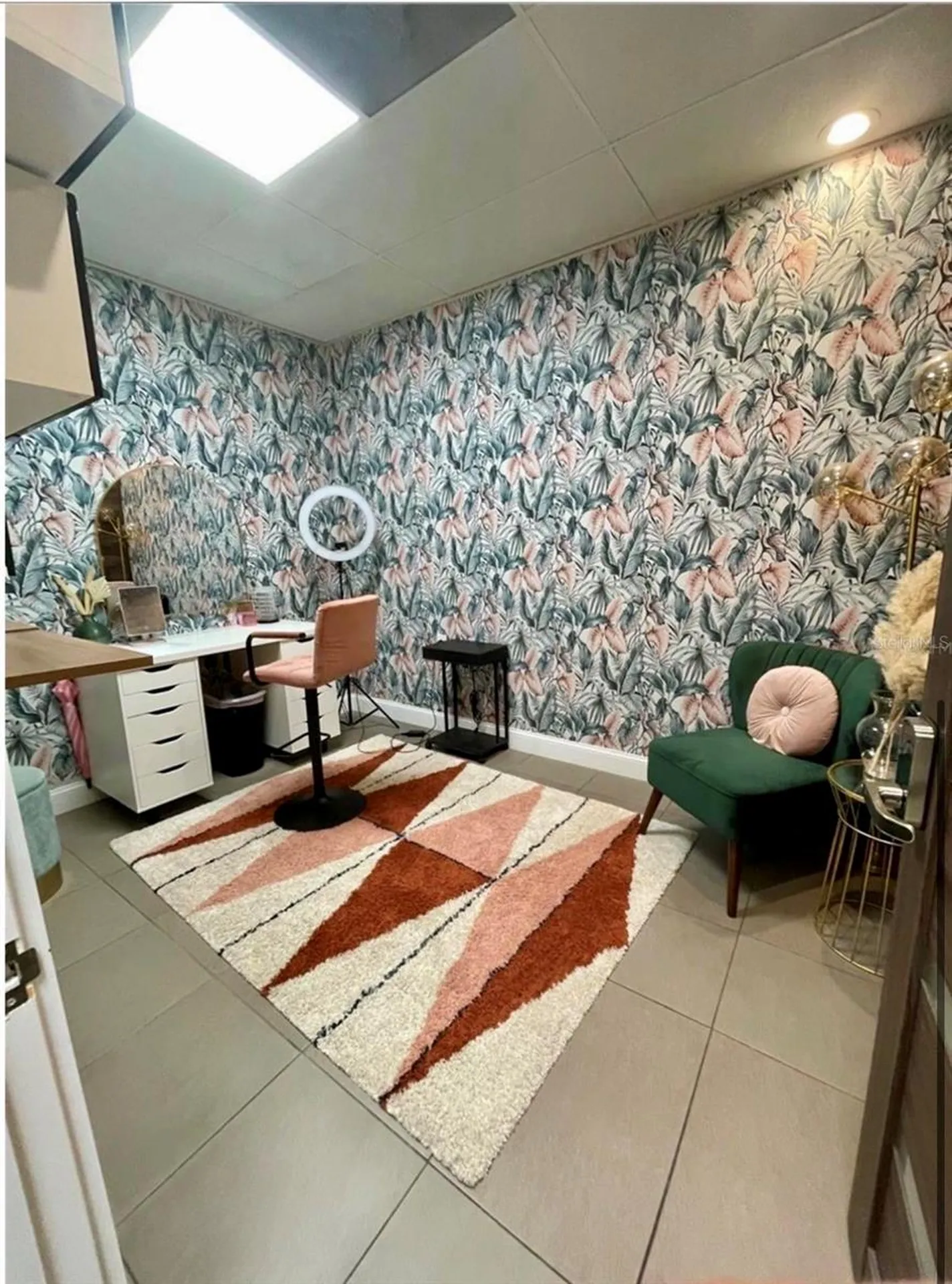 5404 Hoover Boulevard Tampa FL 33634