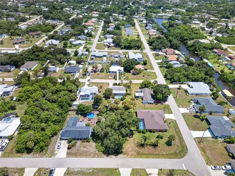 18276 Monmouth Avenue Port Charlotte FL 33948