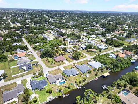 18276 Monmouth Avenue Port Charlotte FL 33948