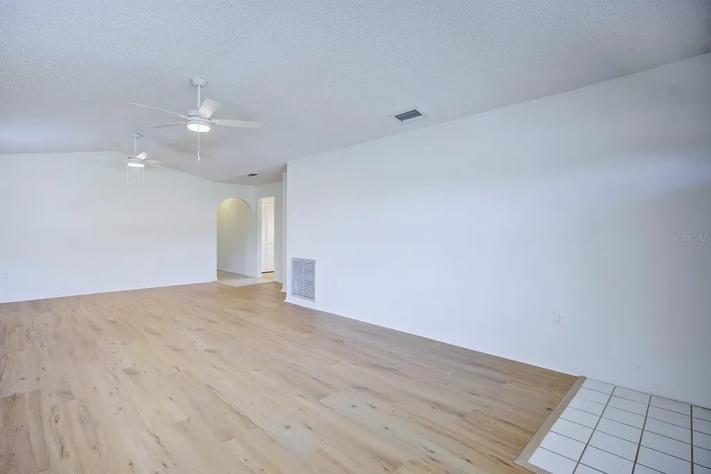 4622 Cypress Gardens Road Winter Haven FL 33884