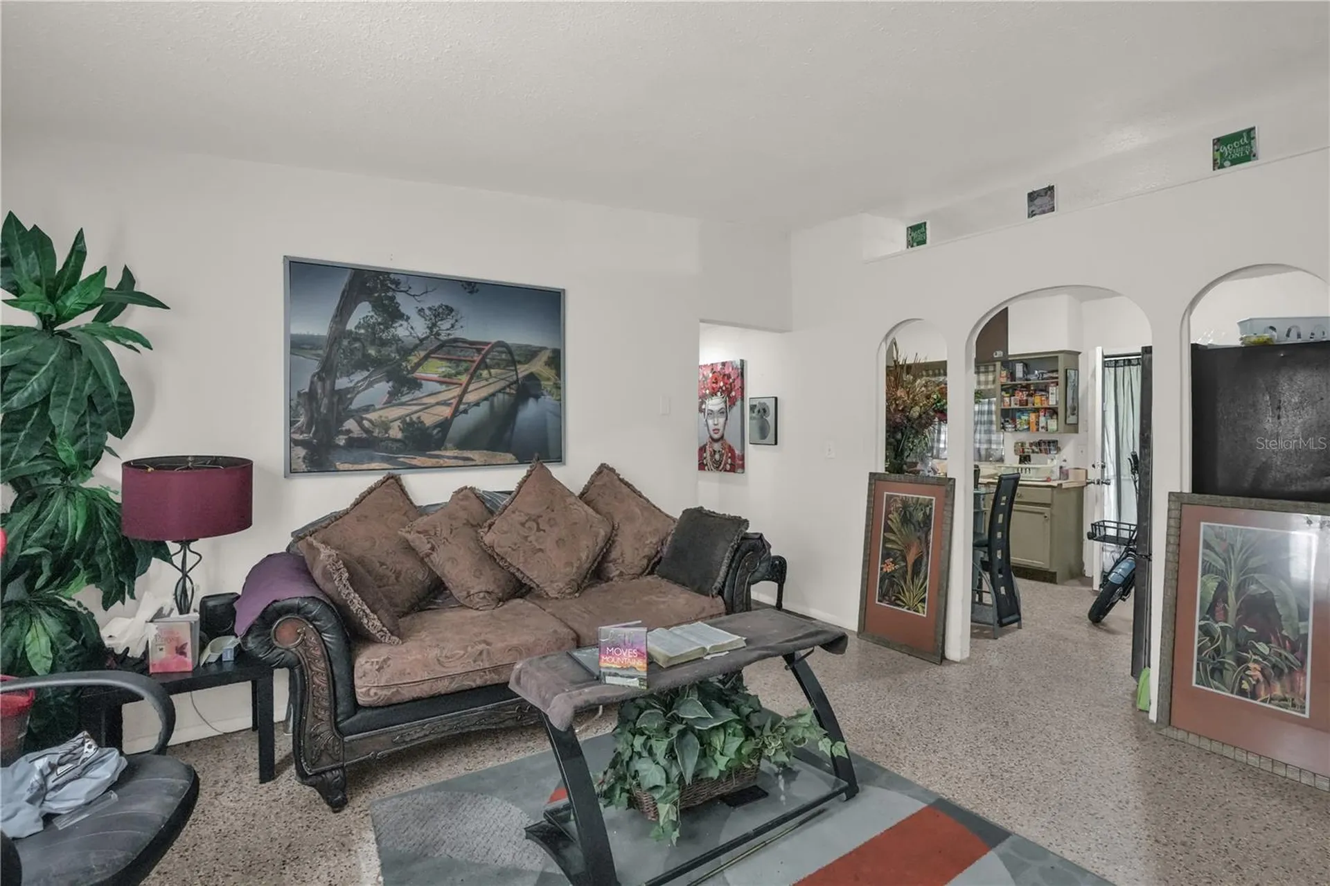 1113 S Lee Avenue Orlando FL 32805