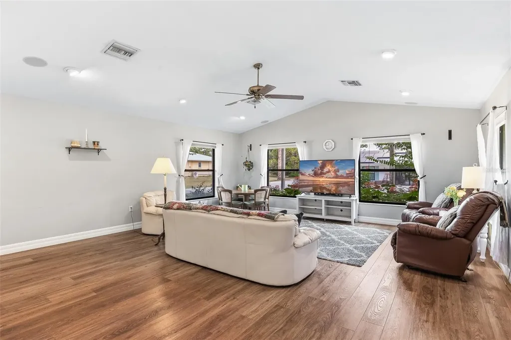 7565 Castle Drive Sarasota FL 34240