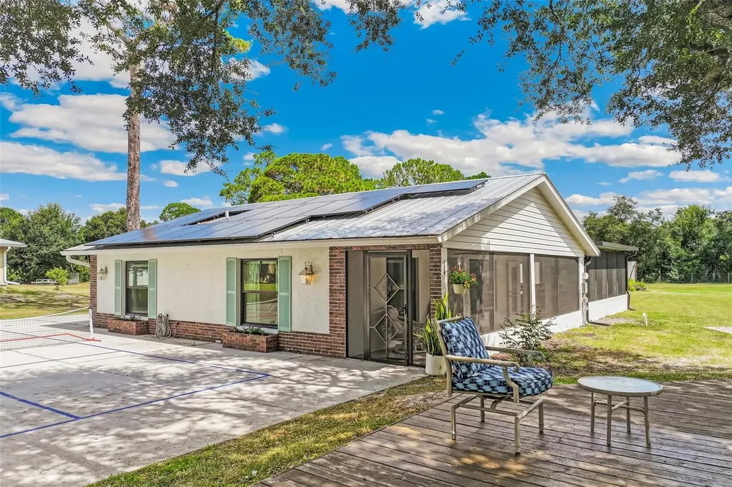 7565 Castle Drive Sarasota FL 34240