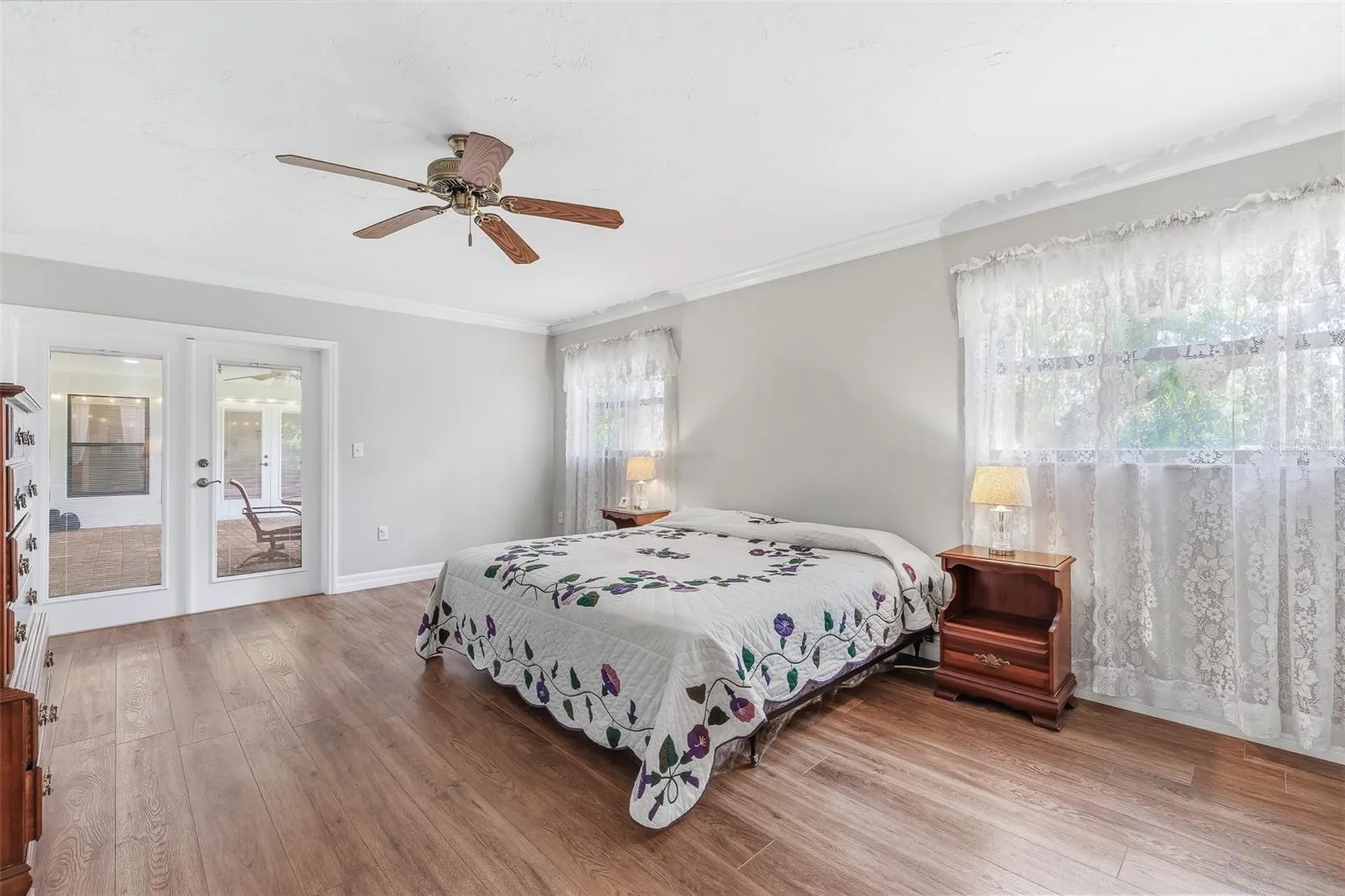 7565 Castle Drive Sarasota FL 34240