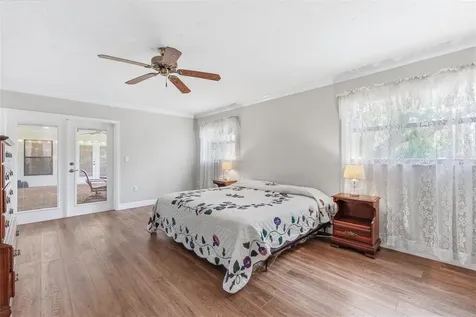 7565 Castle Drive Sarasota FL 34240