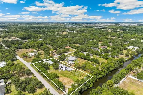 7565 Castle Drive Sarasota FL 34240