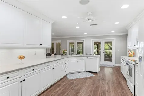 7565 Castle Drive Sarasota FL 34240