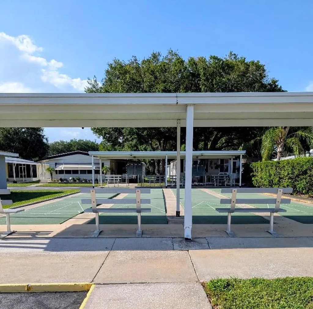 7111 142nd Avenue N Largo FL 33771