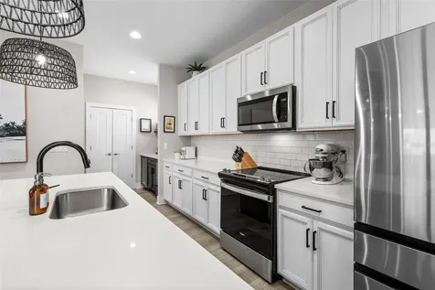 2522 12th Terrace N St Petersburg FL 33713