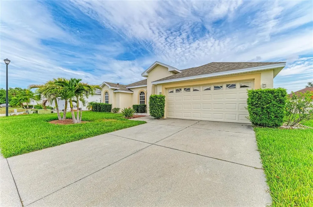3213 45th Avenue E Bradenton FL 34203
