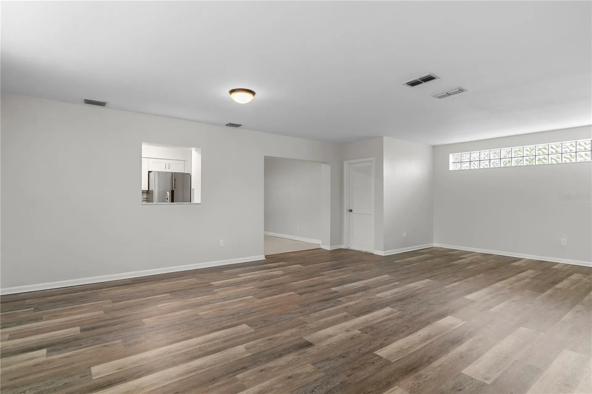 2910 W Price Avenue Tampa FL 33611
