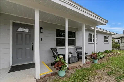 2910 W Price Avenue Tampa FL 33611