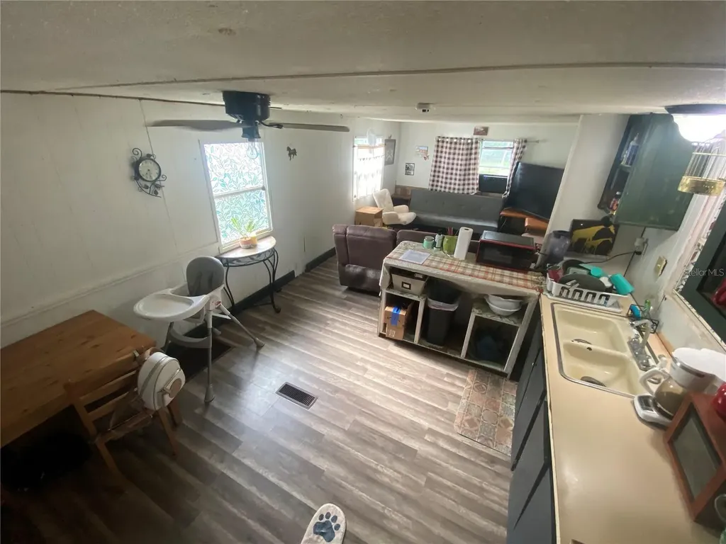18385 SE 18th Street Road Silver Springs FL 34488