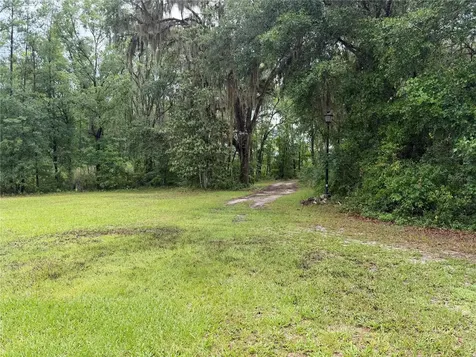 11455 NW 110th Avenue Reddick FL 32686