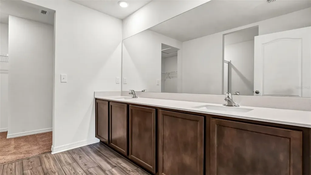 5314 Companion Lane Tampa FL 33619
