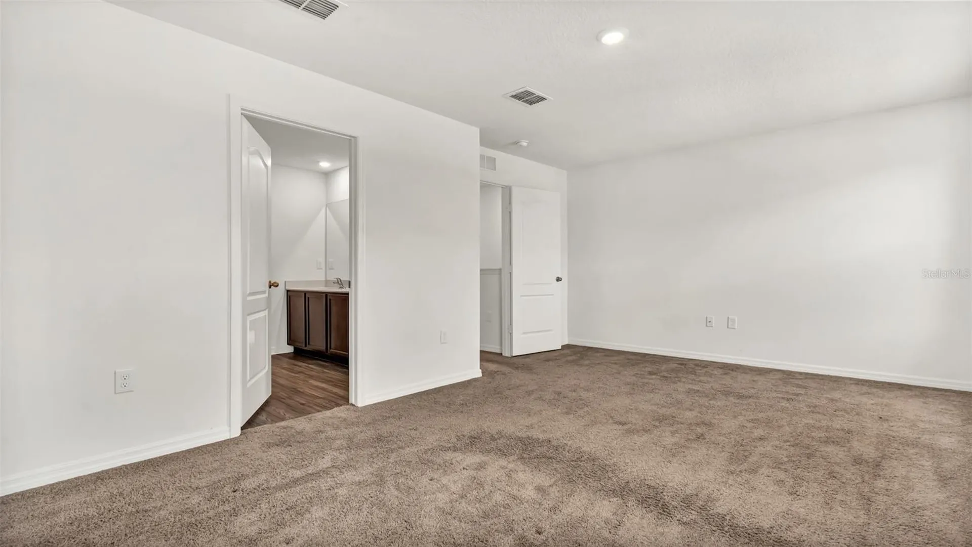 5314 Companion Lane Tampa FL 33619