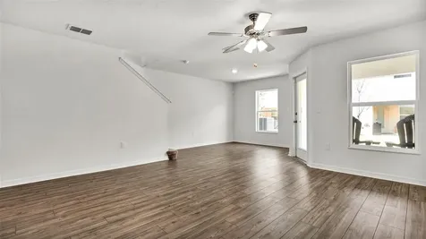 5314 Companion Lane Tampa FL 33619