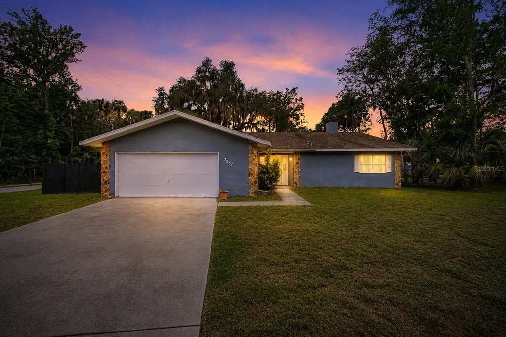 3580 N Hiawatha Terrace Crystal River FL 34428