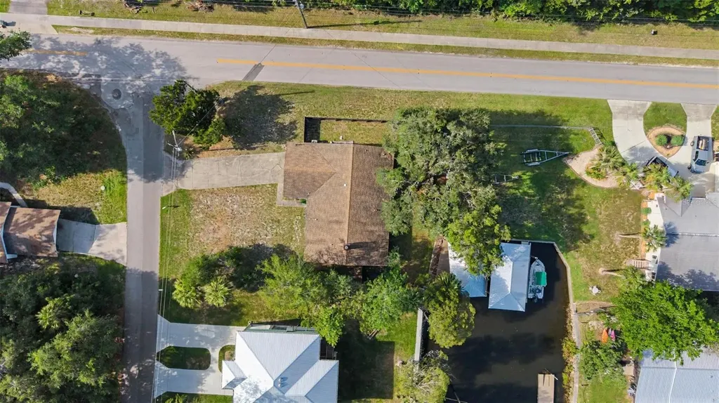 3580 N Hiawatha Terrace Crystal River FL 34428