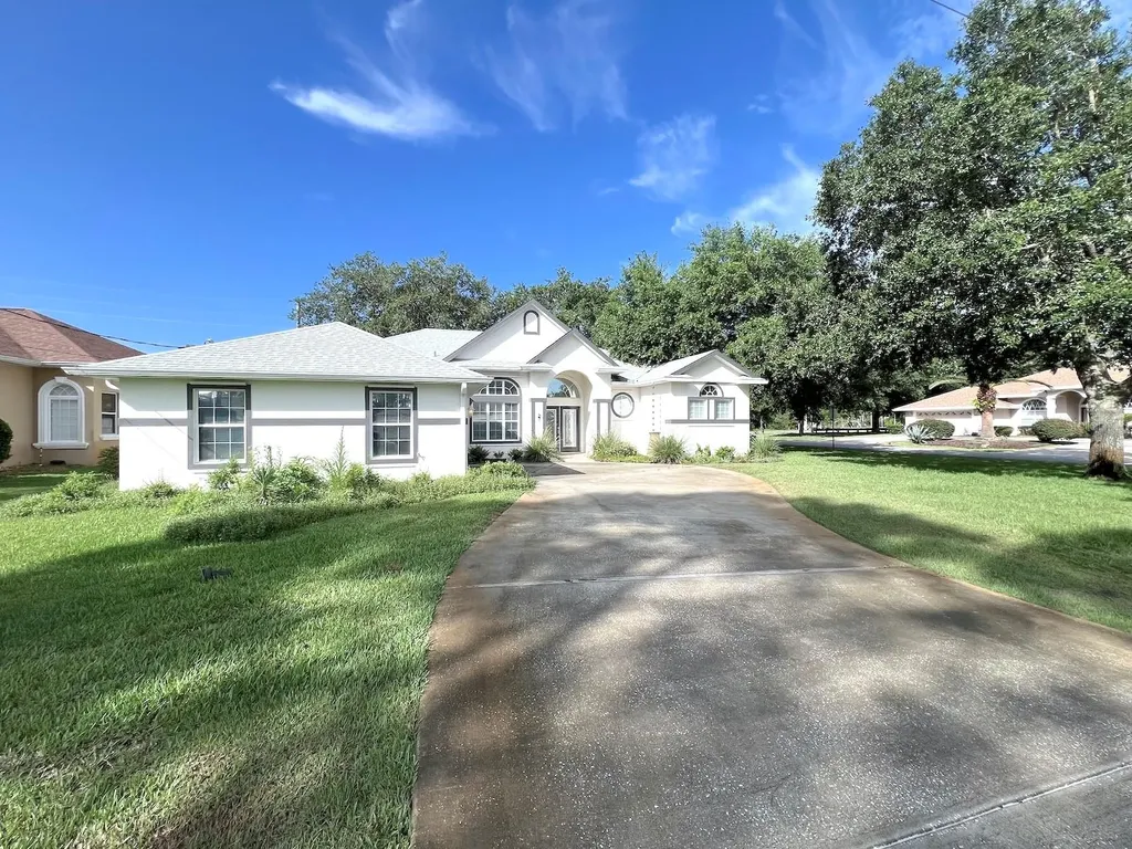 27 Empress Lane Palm Coast FL 32164
