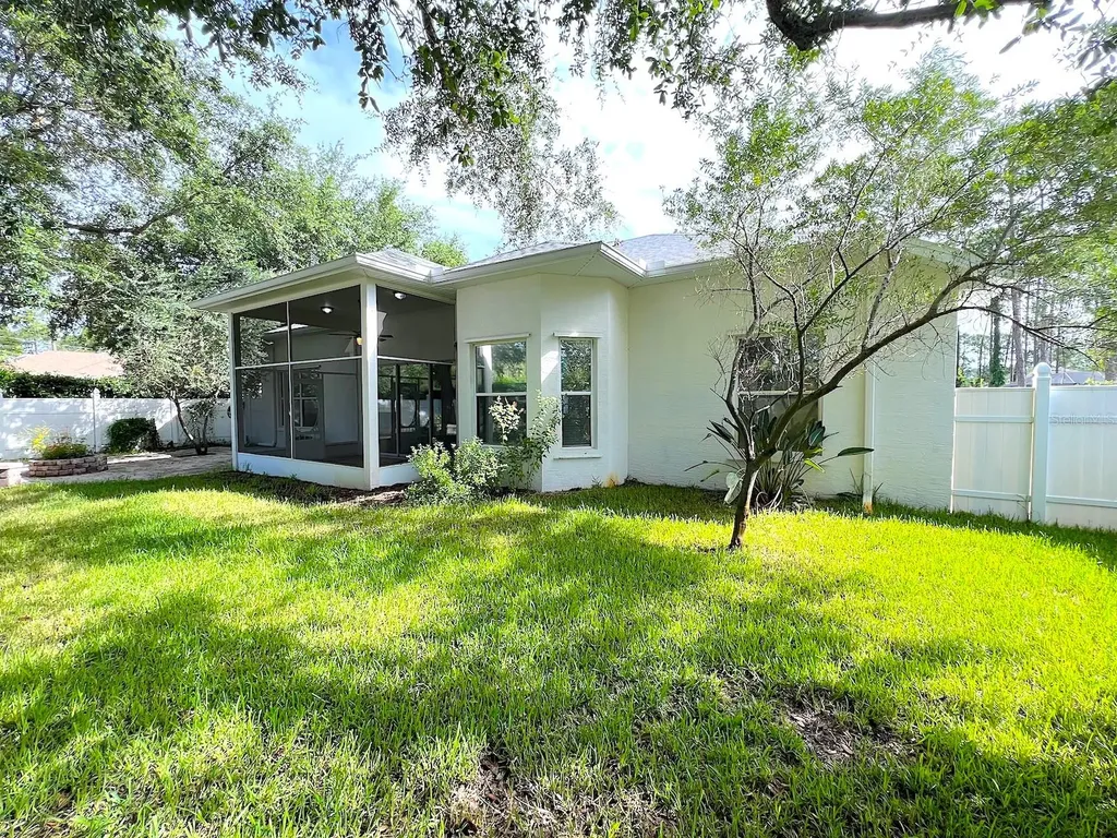 27 Empress Lane Palm Coast FL 32164
