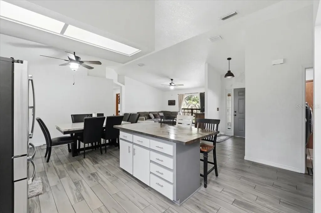 8636 Oakwood Drive Lakeland FL 33810