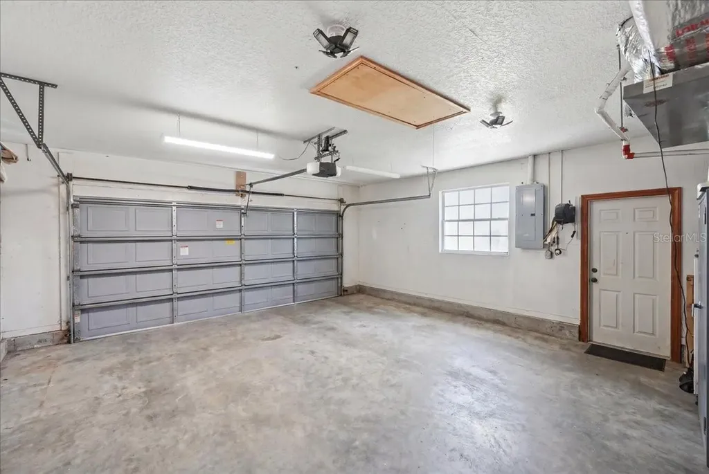 8636 Oakwood Drive Lakeland FL 33810