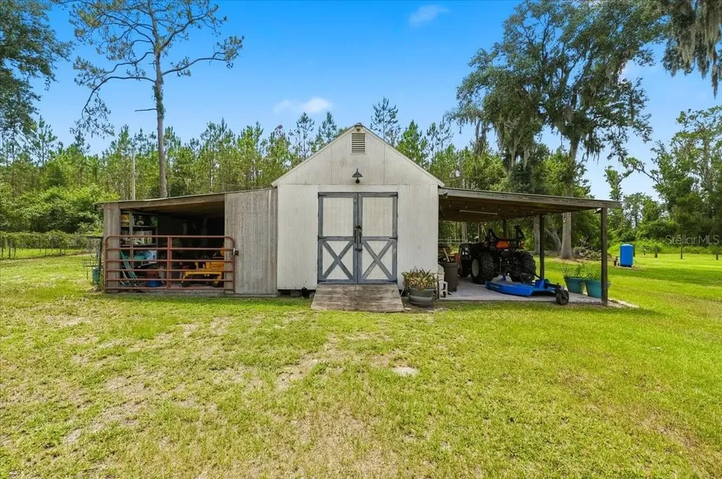 8636 Oakwood Drive Lakeland FL 33810