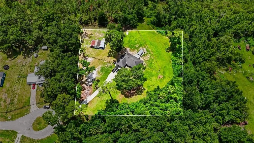 8636 Oakwood Drive Lakeland FL 33810