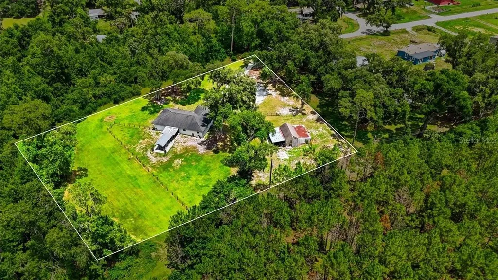 8636 Oakwood Drive Lakeland FL 33810