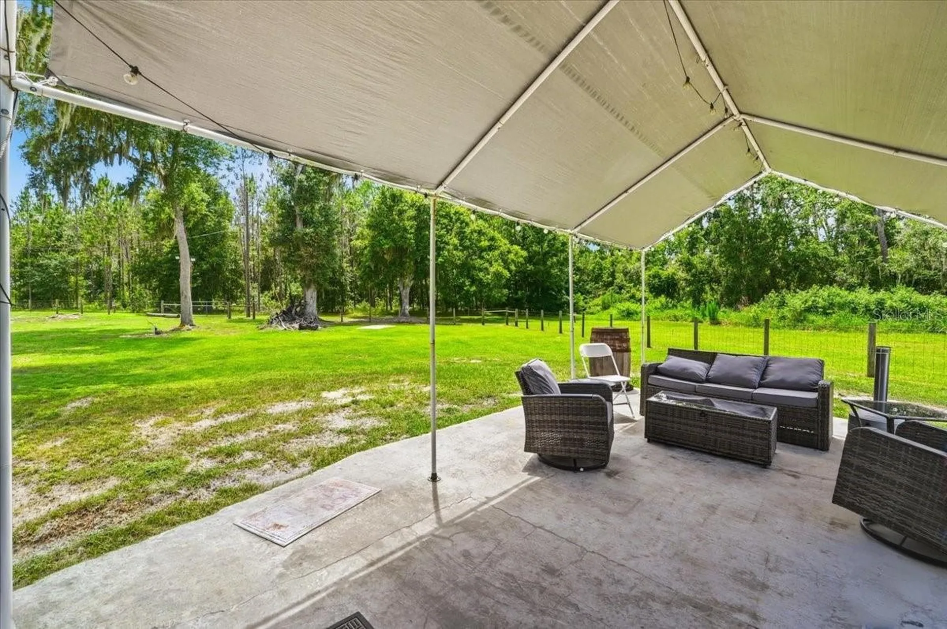 8636 Oakwood Drive Lakeland FL 33810
