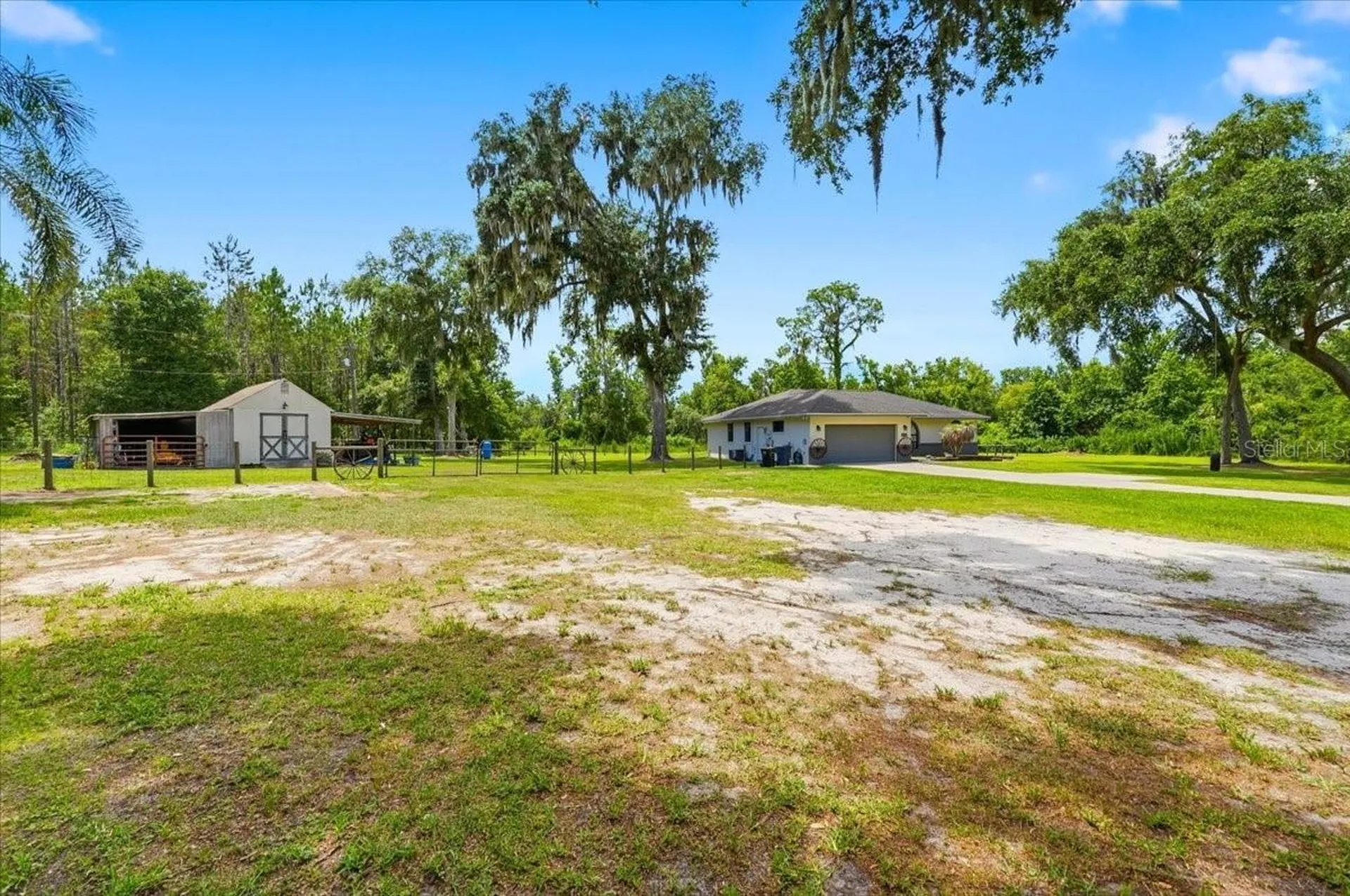 8636 Oakwood Drive Lakeland FL 33810