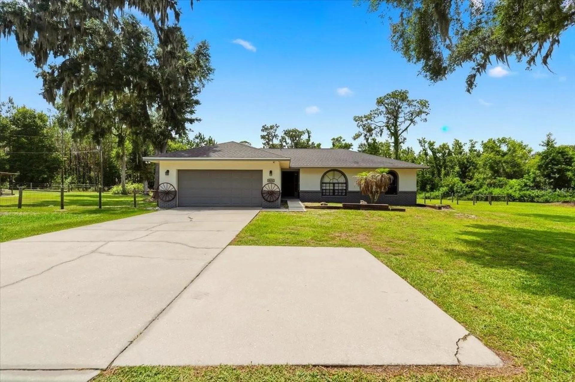 8636 Oakwood Drive Lakeland FL 33810